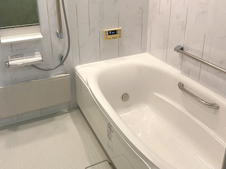 バスルームリフォーム 機能性・デザイン性の高いバスルーム